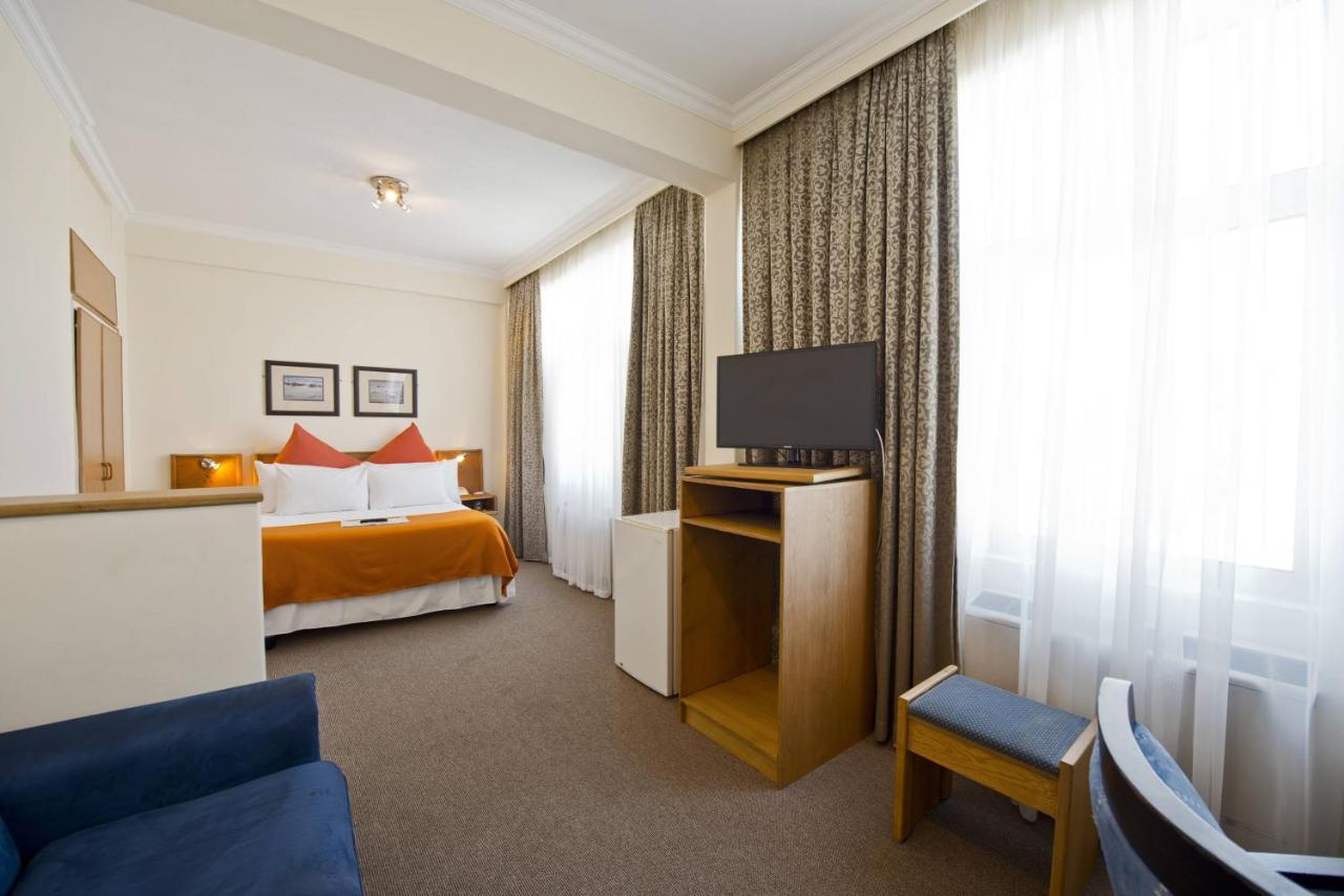 Hotel Thuringerhof Windhoek Esterno foto