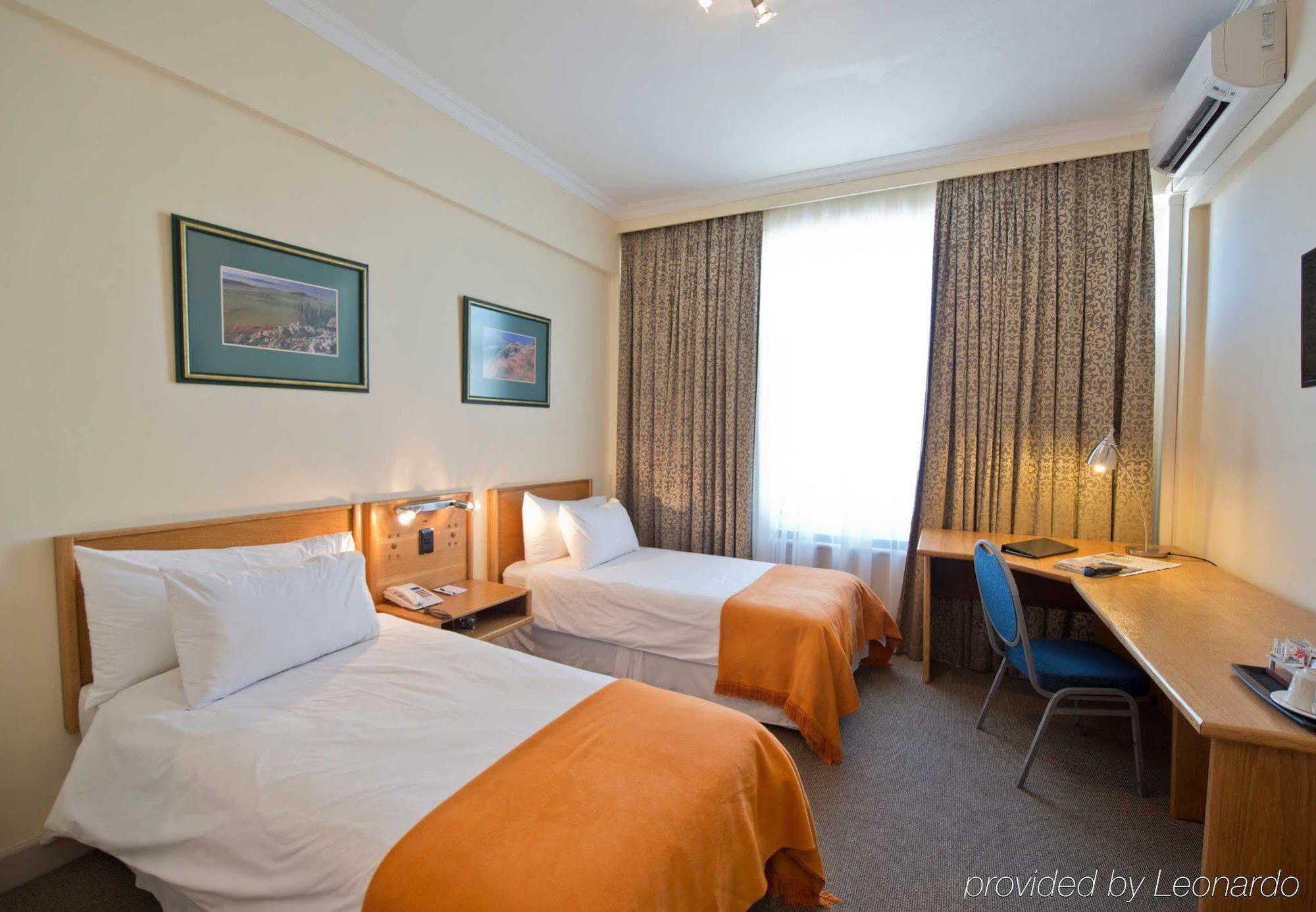 Hotel Thuringerhof Windhoek Esterno foto
